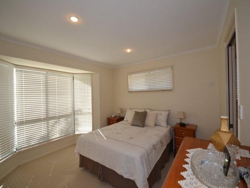 17 Palmer Avenue, Bargara QLD 4670