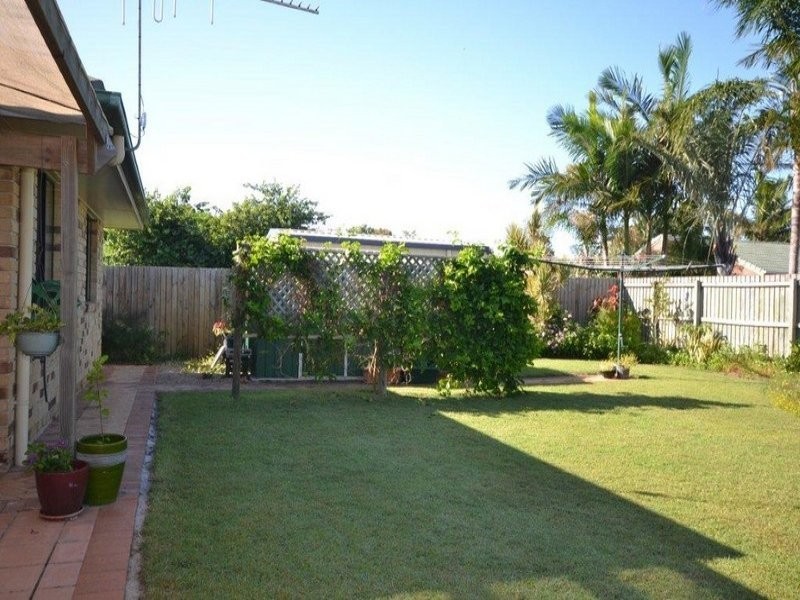 17 Palmer Avenue, Bargara QLD 4670