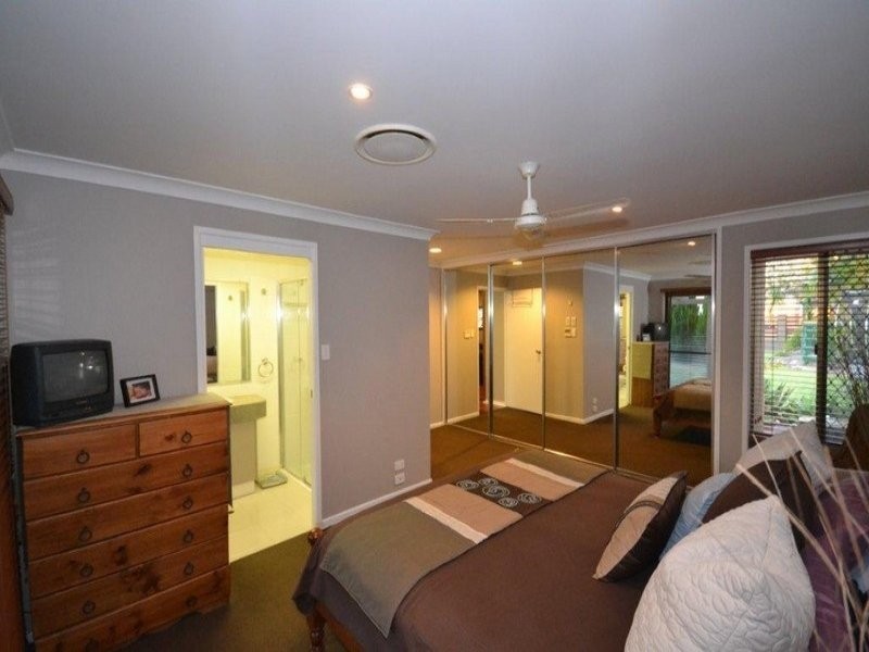 22 Hay Street West, Avenell Heights QLD 4670