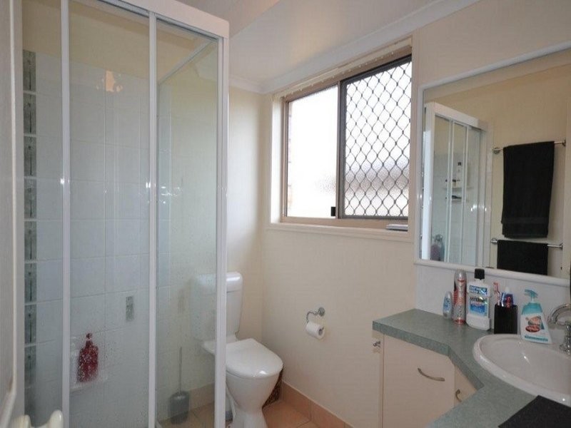 25 Clearview Avenue, Thabeban QLD 4670