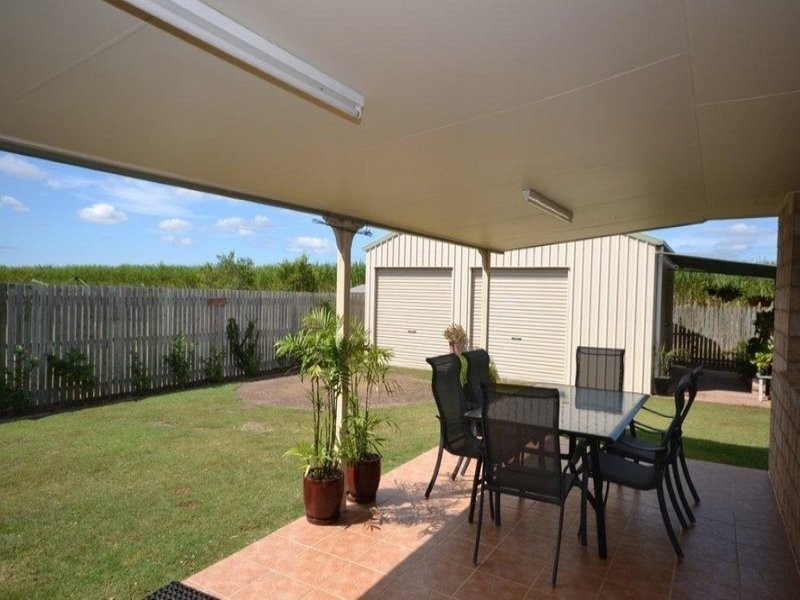 25 Clearview Avenue, Thabeban QLD 4670