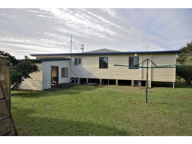 1064 Moore Park Road, Gooburrum QLD 4670