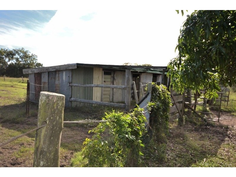 1064 Moore Park Road, Gooburrum QLD 4670