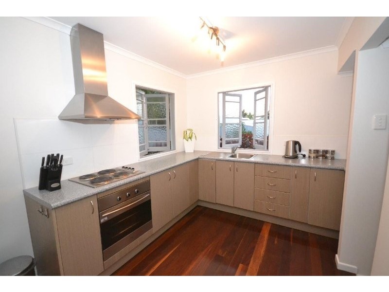 20 Montgomery Street, Svensson Heights QLD 4670