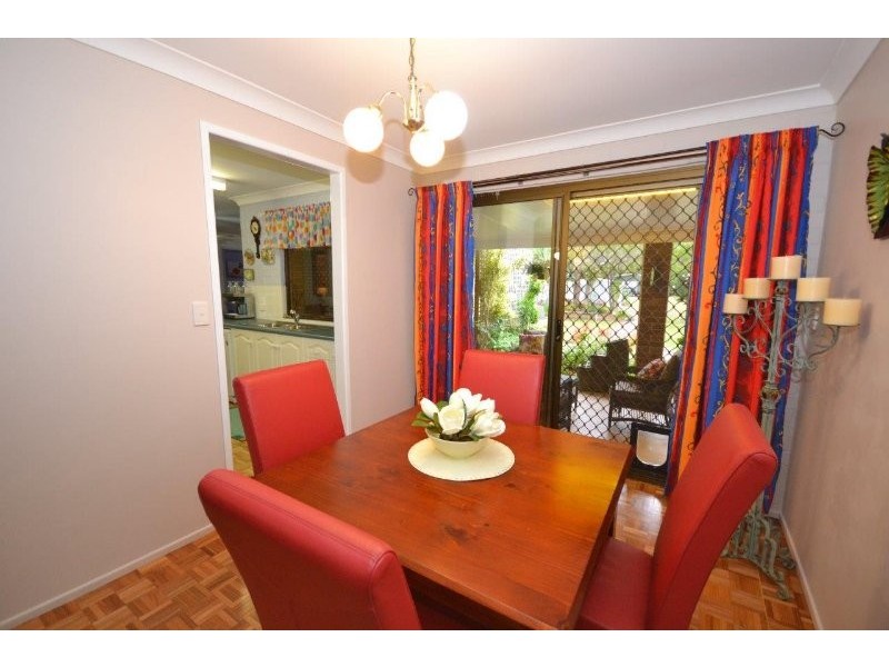 8 Park Royal Drive, Branyan QLD 4670