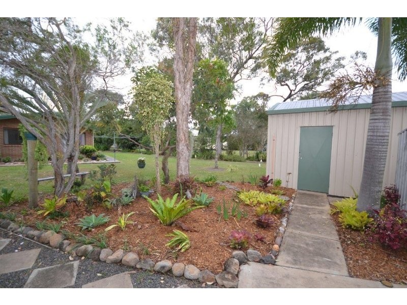 8 Park Royal Drive, Branyan QLD 4670