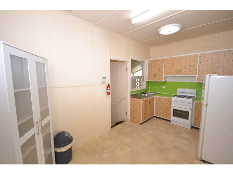 60 Alice Street, Walkervale QLD 4670