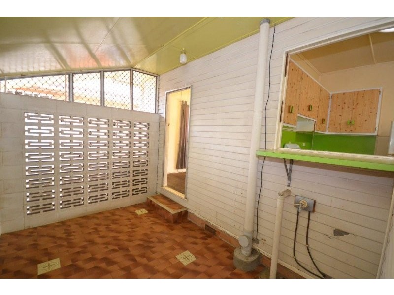 60 Alice Street, Walkervale QLD 4670