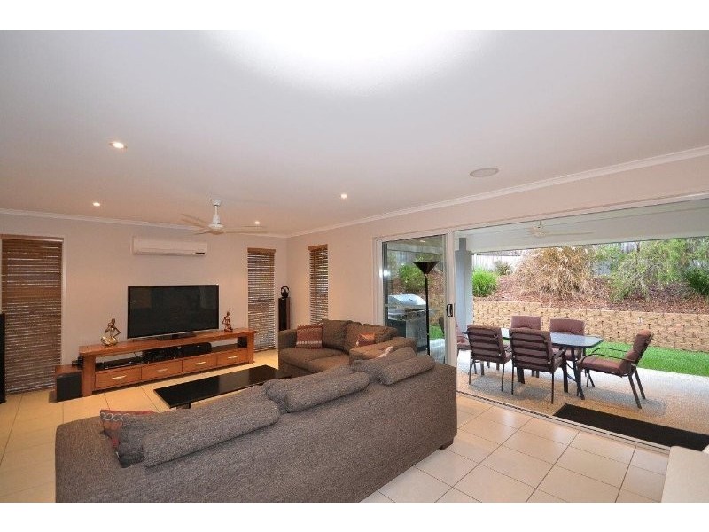 4 Bright Court, Burnside QLD 4560