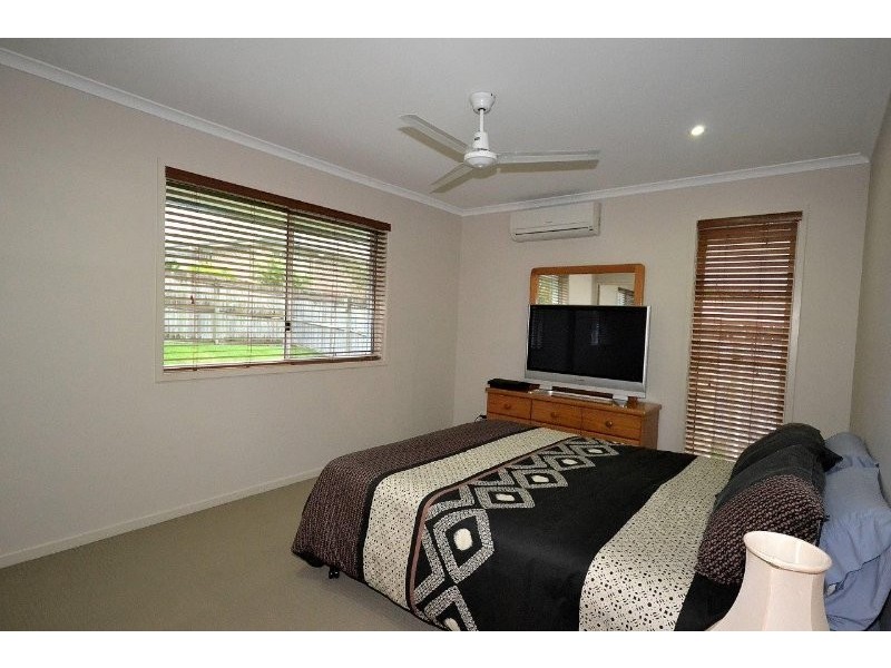 4 Bright Court, Burnside QLD 4560