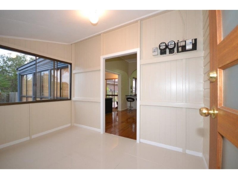 229 McCarthy Street, Avenell Heights QLD 4670