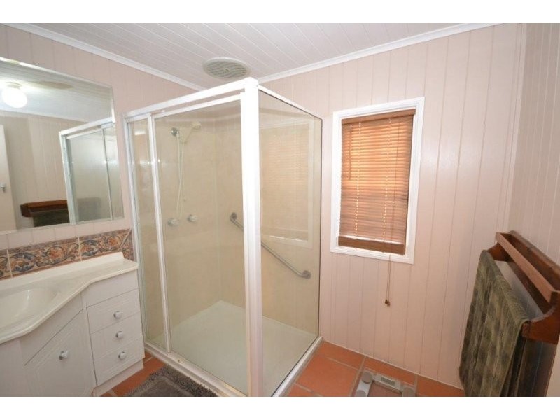 229 McCarthy Street, Avenell Heights QLD 4670
