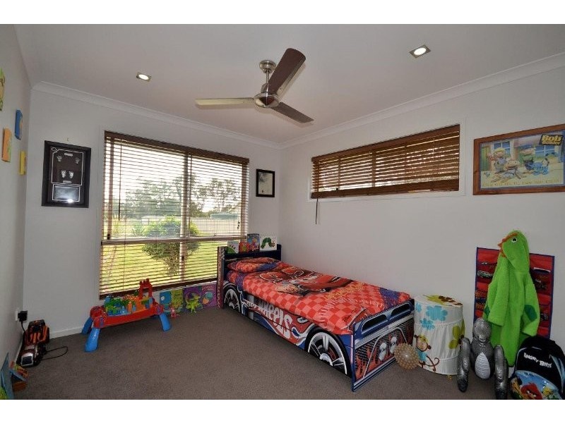 32 Clydesdale Avenue, Branyan QLD 4670
