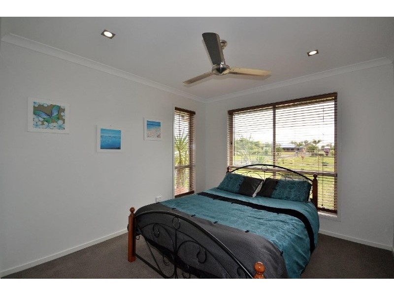 32 Clydesdale Avenue, Branyan QLD 4670