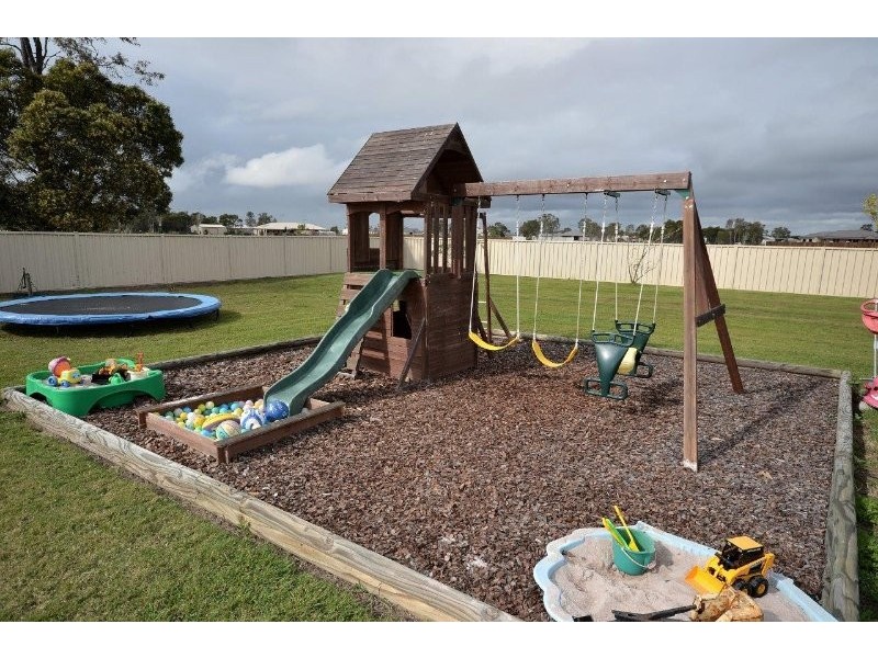 32 Clydesdale Avenue, Branyan QLD 4670