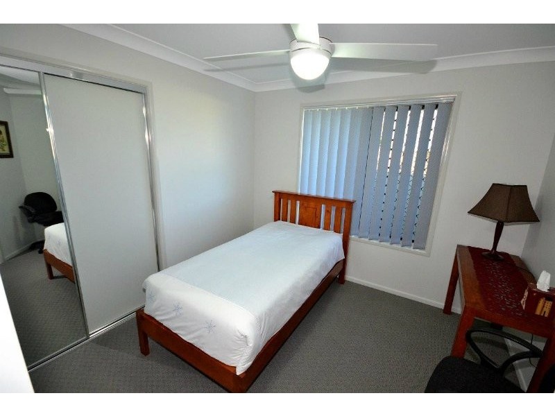 1 Allana Court, Elliott Heads QLD 4670