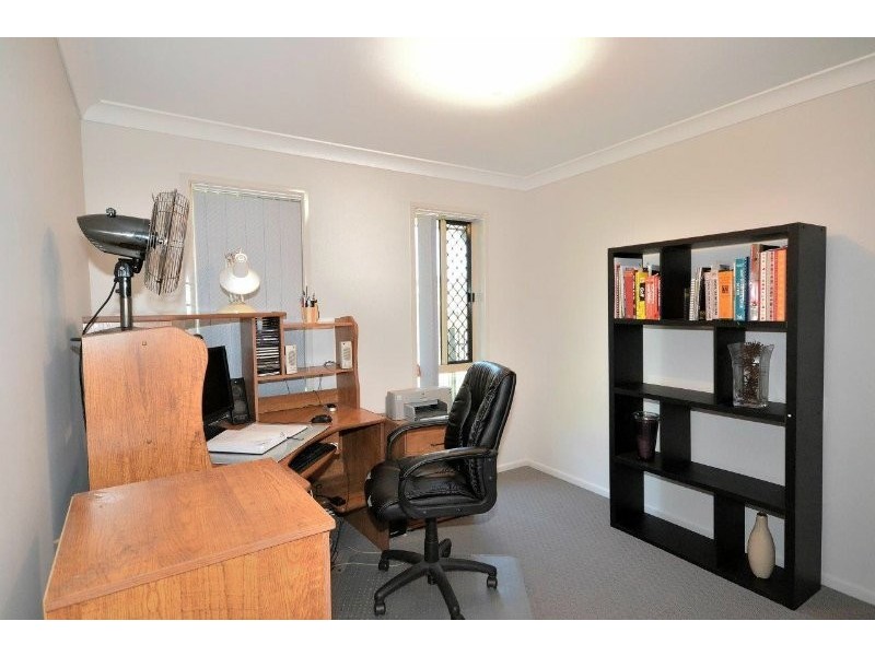 1 Allana Court, Elliott Heads QLD 4670