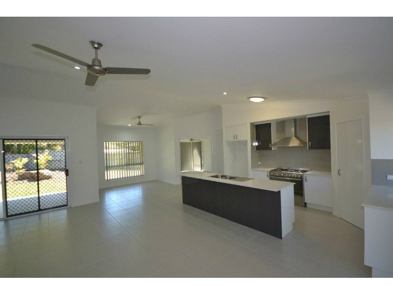 3 Emma Lee Court, Bargara QLD 4670