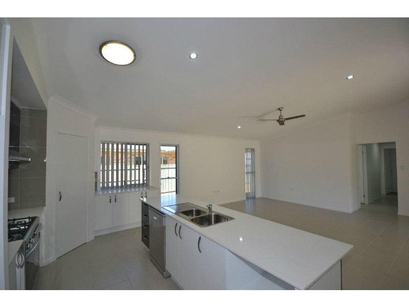 3 Emma Lee Court, Bargara QLD 4670