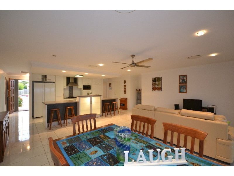 7 Charlotte Court, Kalkie QLD 4670