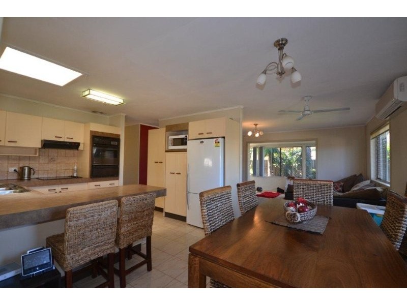 5 Black Street, Norville QLD 4670