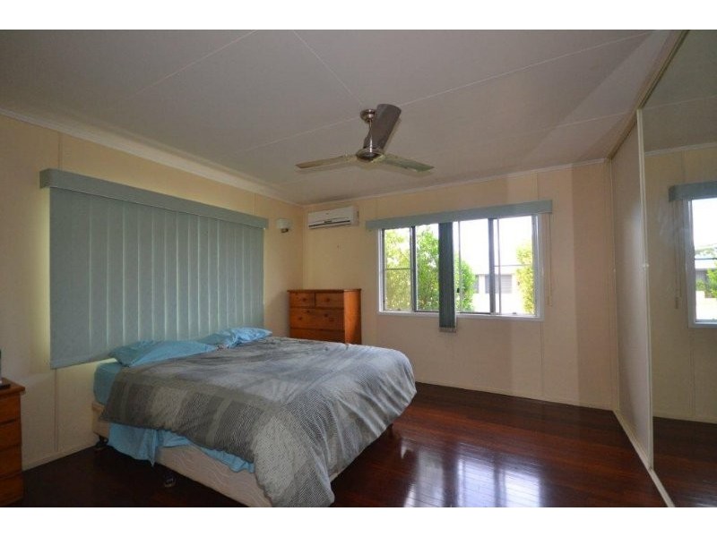 10 Anderson Street, Avenell Heights QLD 4670