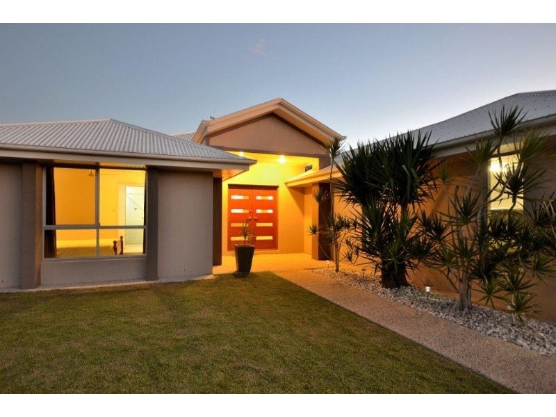 30 Tropicana Drive, Avoca QLD 4670