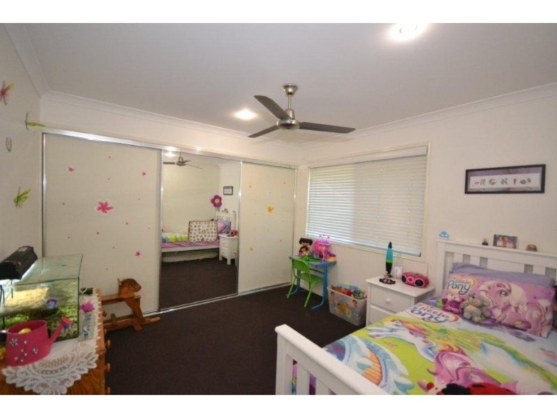17 Green Avenue, Branyan QLD 4670