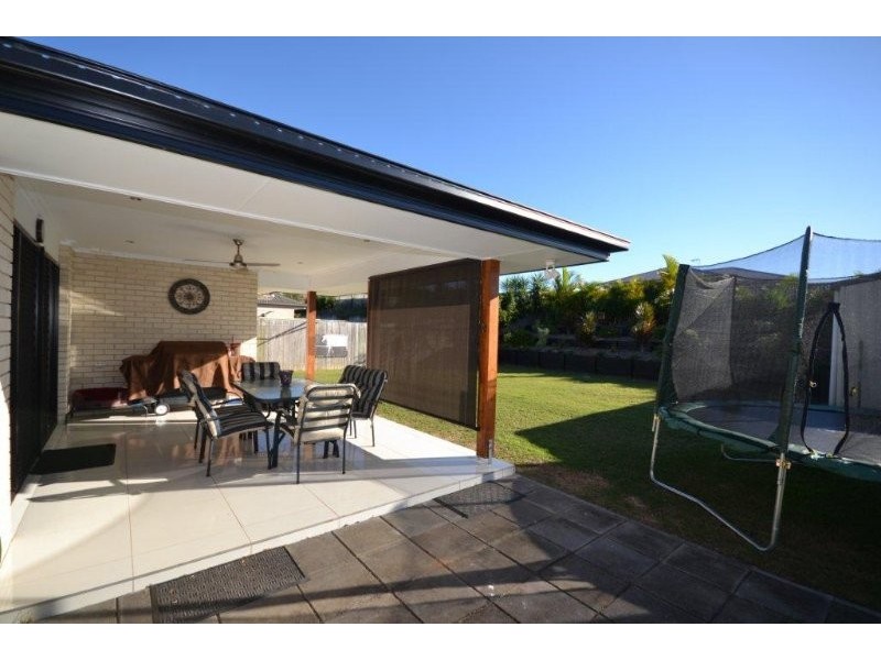 17 Green Avenue, Branyan QLD 4670