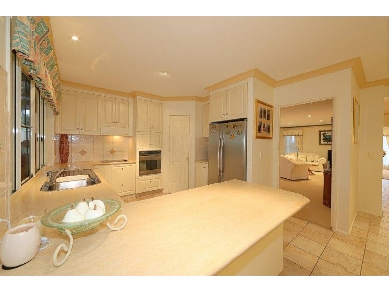 8 Palazzina Court, Avoca QLD 4670