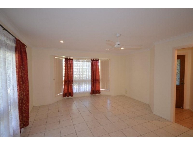 10 Bloomfield Drive, Bundaberg East QLD 4670