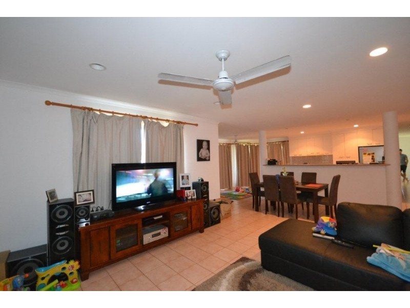 11 Lakeside Close, Bargara QLD 4670