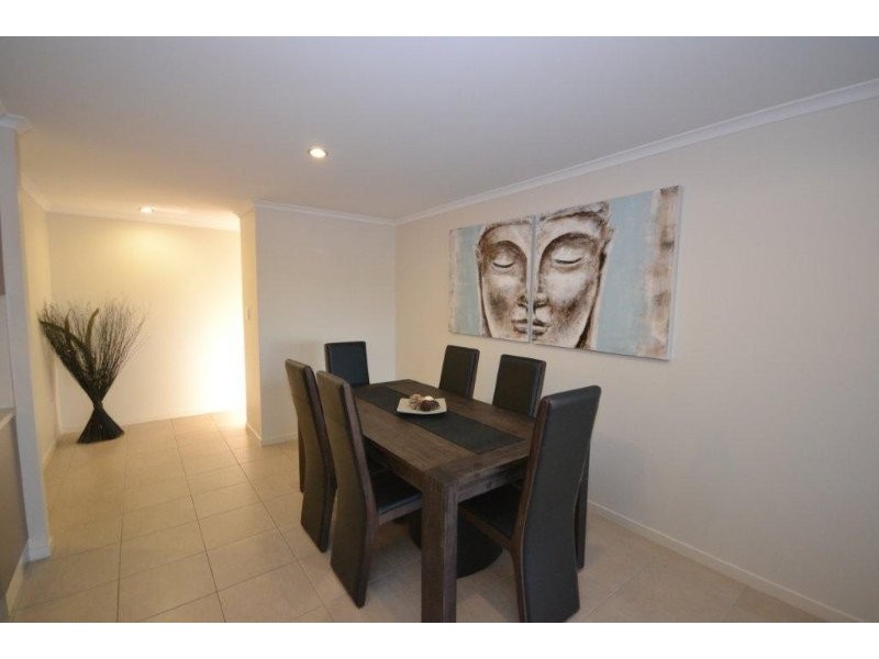 31 Neville Drive, Branyan QLD 4670