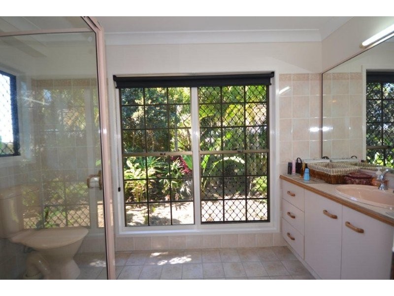 4 Coolanblue Avenue, Innes Park QLD 4670