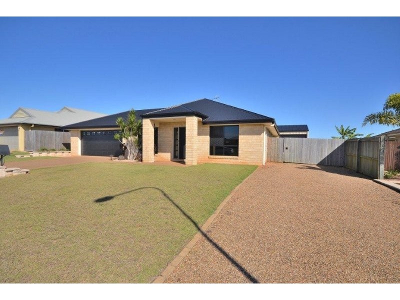 8 Mountney Street, Avoca QLD 4670