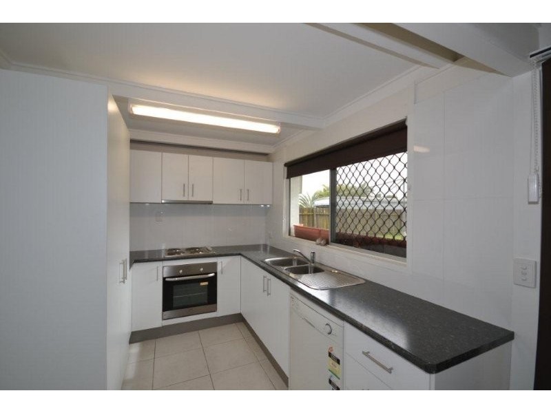 22 Jealous Road, Kalkie QLD 4670