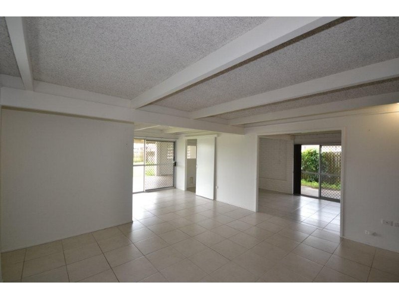 22 Jealous Road, Kalkie QLD 4670