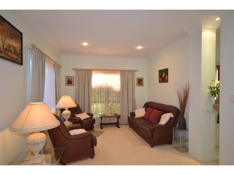 5 Robert John Circuit, Coral Cove QLD 4670