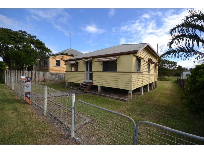 29 Alexandra Street, Bundaberg East QLD 4670
