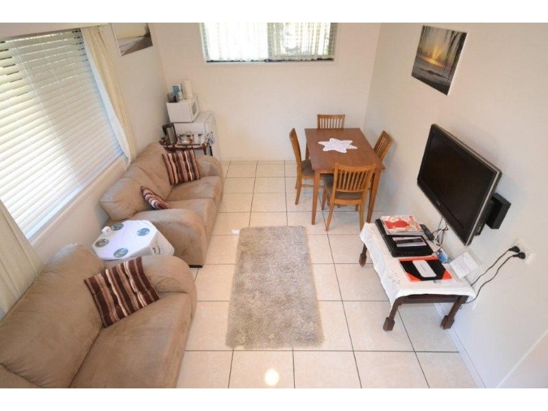 1 Gengers Road, Moore Park Beach QLD 4670