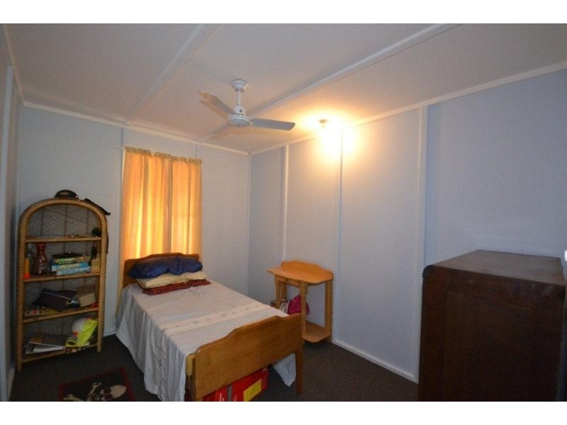 6 Waratah Court, Bucca QLD 4670