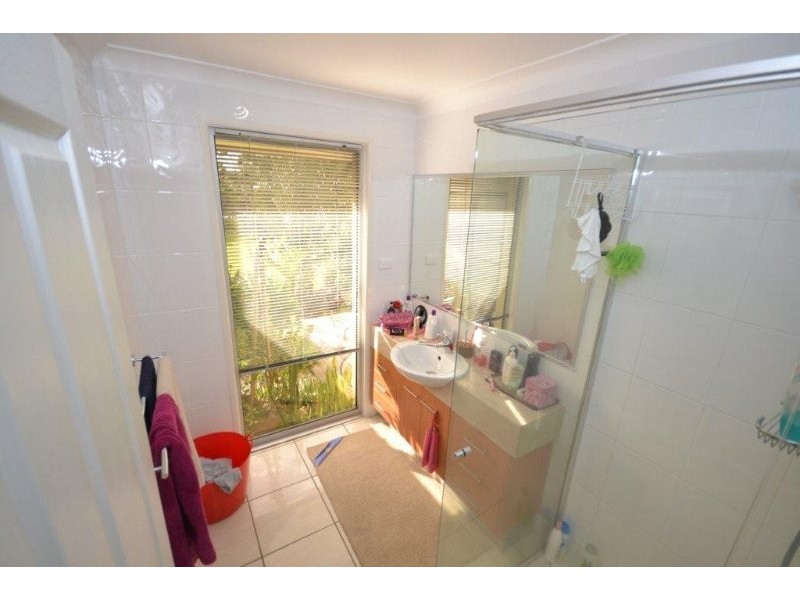 48 Thabeban Street, Avenell Heights QLD 4670