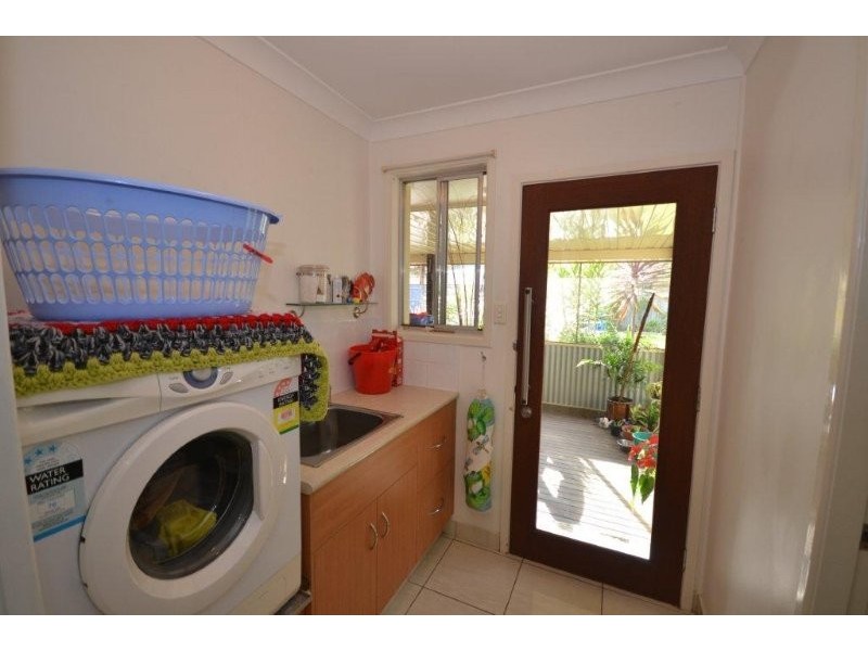 48 Thabeban Street, Avenell Heights QLD 4670