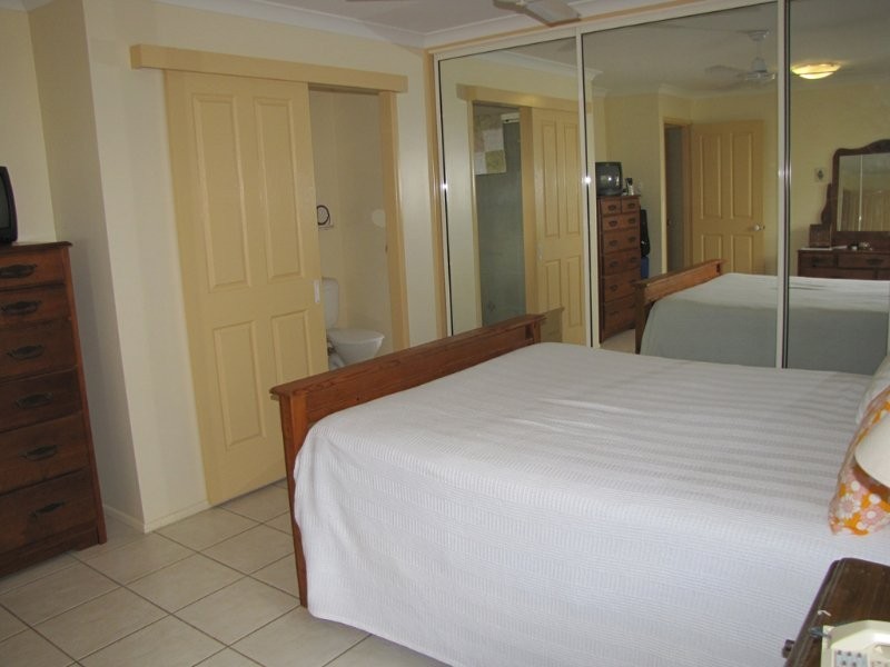 8 Regent Street, Avoca QLD 4670