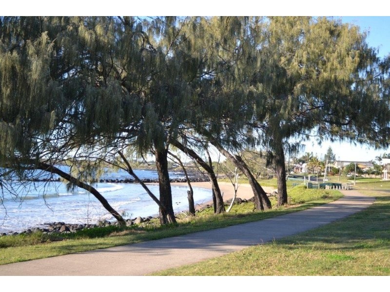 79 Shelley Street, Burnett Heads QLD 4670