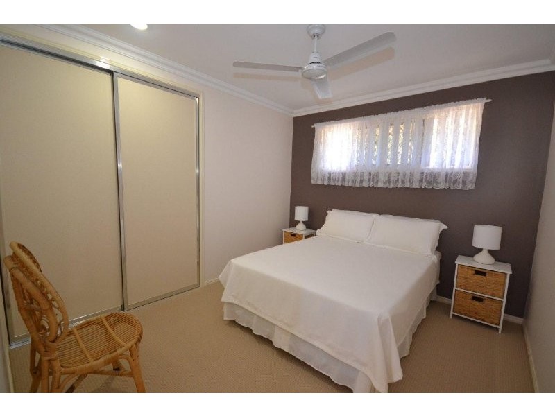 8 Green Avenue, Branyan QLD 4670