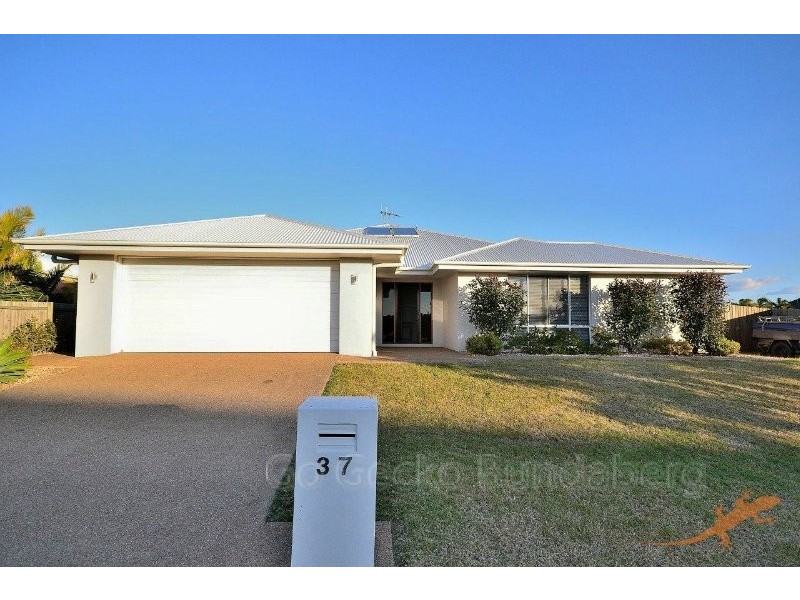 37 Bisdee Street, Coral Cove QLD 4670