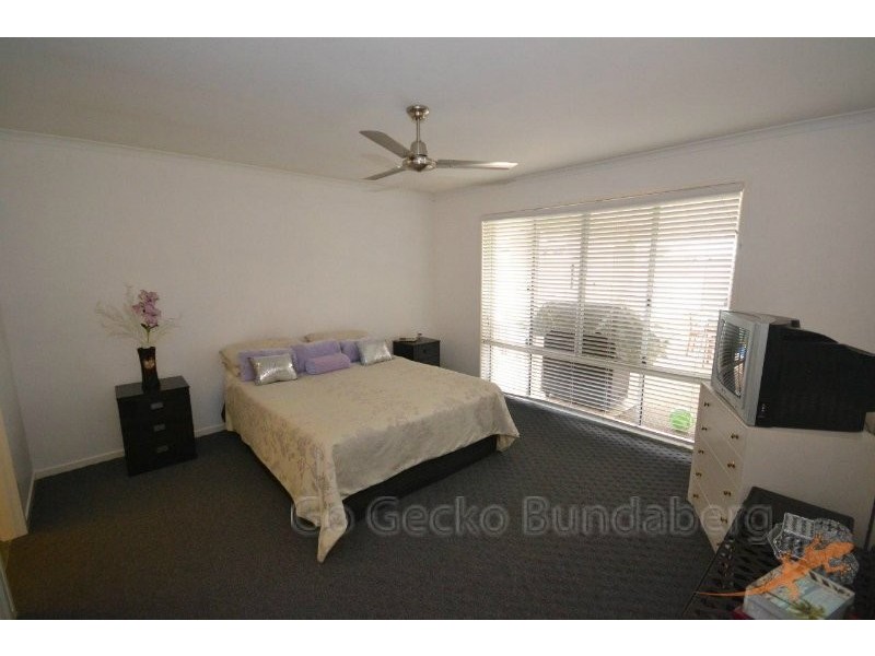 37 Bisdee Street, Coral Cove QLD 4670