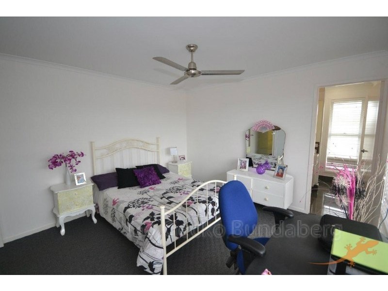 37 Bisdee Street, Coral Cove QLD 4670