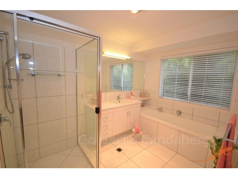 37 Bisdee Street, Coral Cove QLD 4670